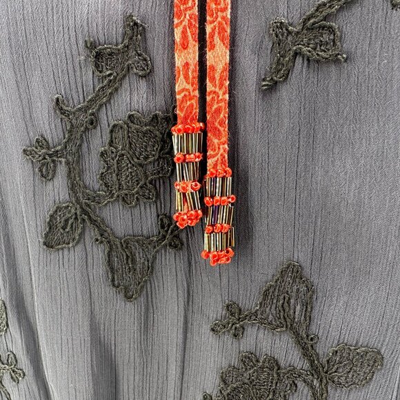 John Mark Womens Large Top Tunic Peasant Embroidered Floral Boho Beaded Tie Navy - Picture 3 of 10